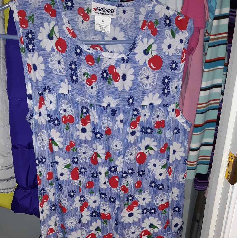 Cute size small dress